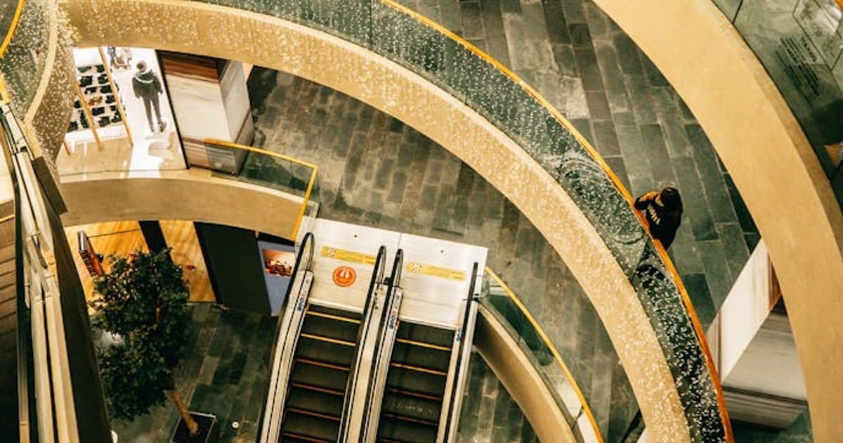 Cannabis Loyalty Programs and Deals: How to Save Money at the Dispensary