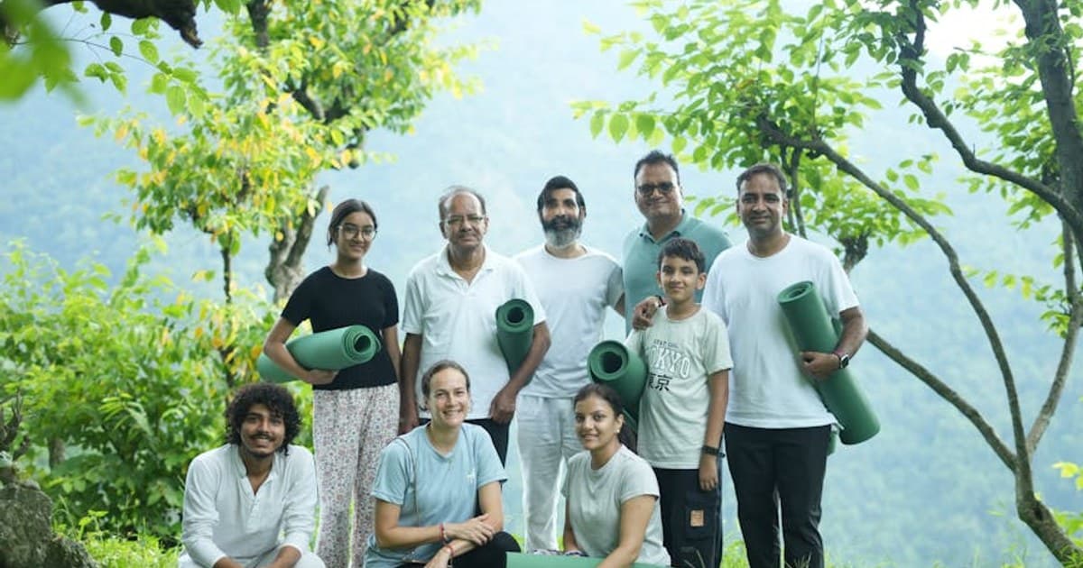 Cannabis for Seniors: A Growing Trend in Wellness and Pain Management