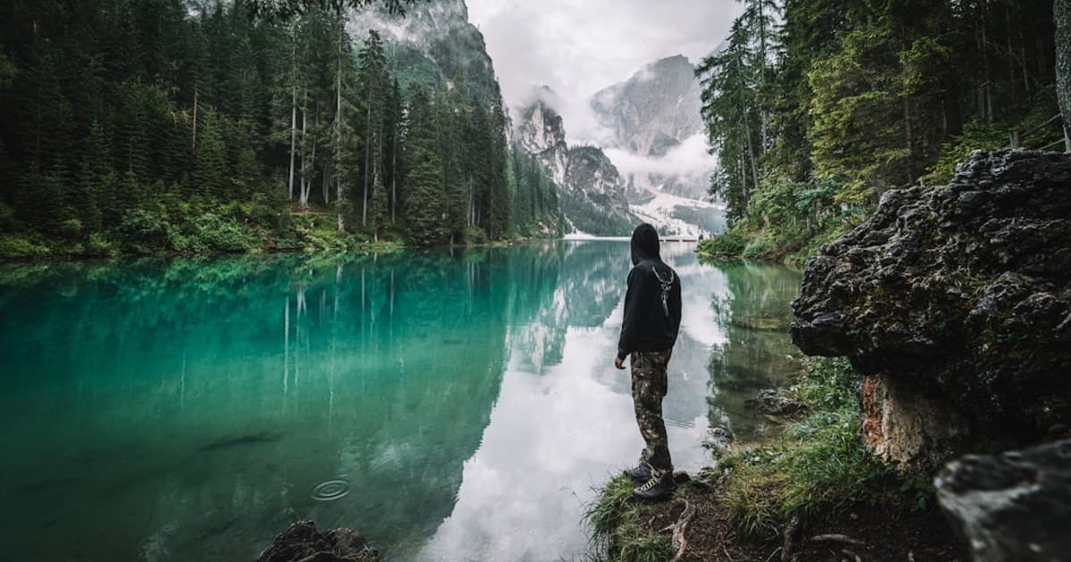 Cannabis as an Alcohol Alternative: A Growing Lifestyle Shift